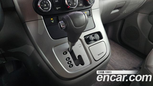 Kia Canival 2014 — photo 9