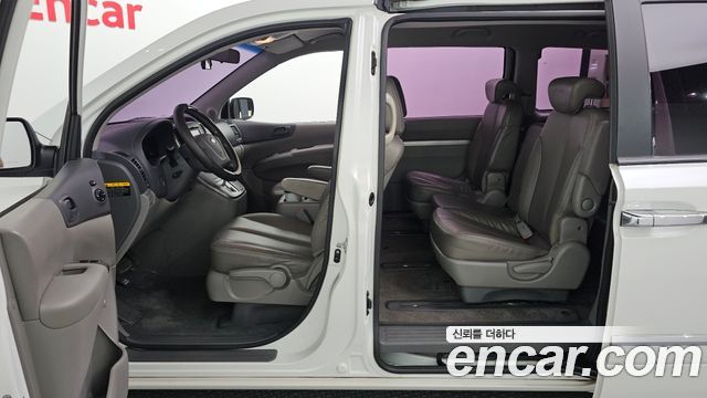 Kia Canival 2014 — photo 18