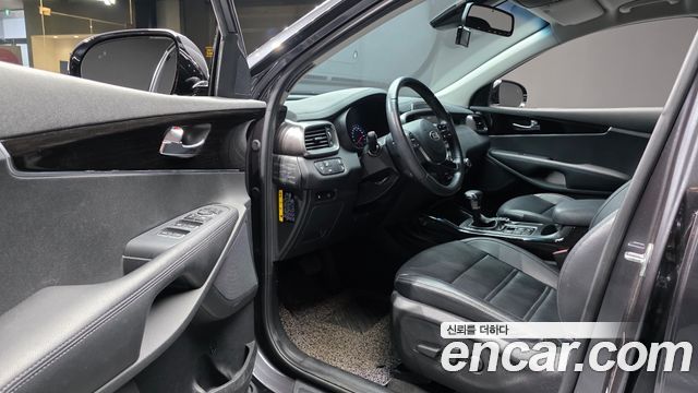 Kia Sorento 2019 — photo 10