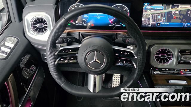 Mercedes-Benz G-Class 2025 — photo 19