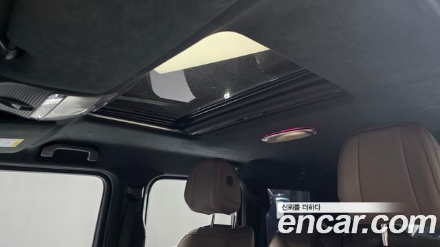 Mercedes-Benz G-Class 2025 — photo 24