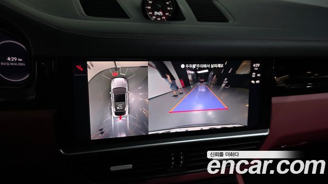 Porsche Cayenne 2022 — photo 21