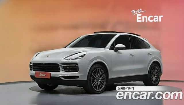 Porsche Cayenne 2022 — photo 1