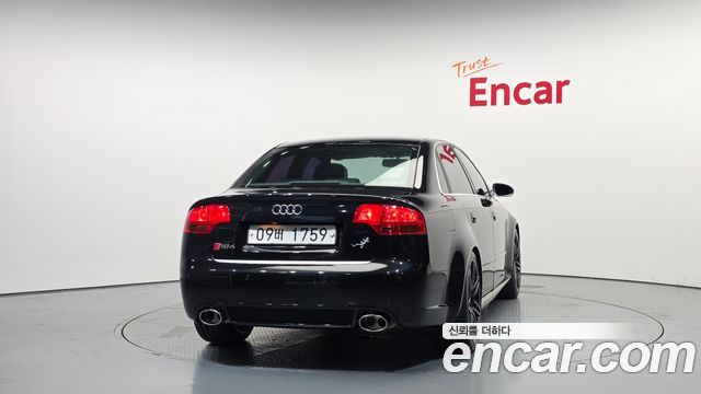 Audi RS4 2006 — photo 4