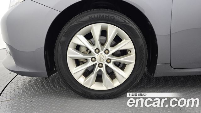 Lexus ES 2013 — photo 5