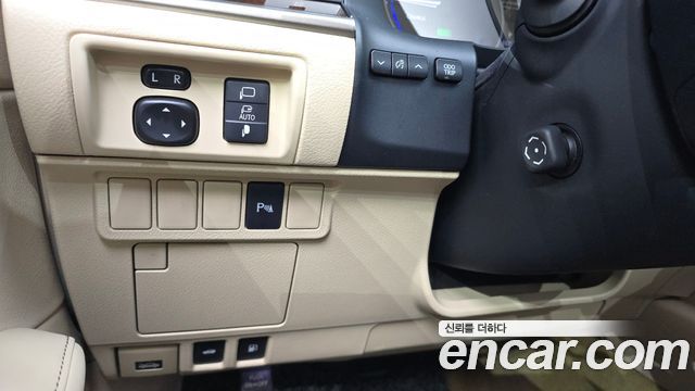 Lexus ES 2013 — photo 16