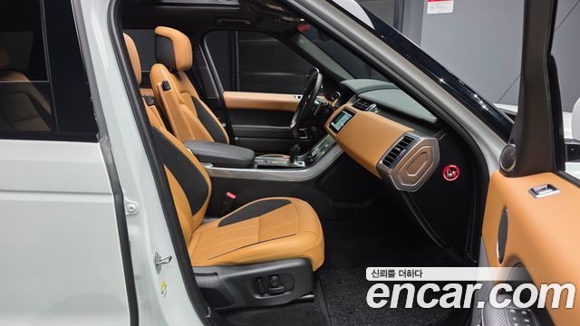 Land Rover Range Rover Sport 2022 — photo 17