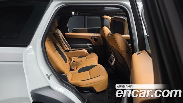 Land Rover Range Rover Sport 2022 — photo 18