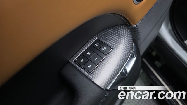 Land Rover Range Rover Sport 2022 — photo 30