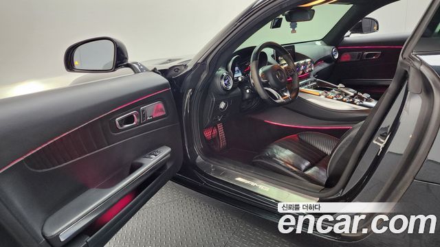 Mercedes-Benz AMG GT 2016 — photo 10