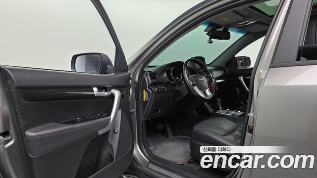 Kia Sorento 2011 — photo 10