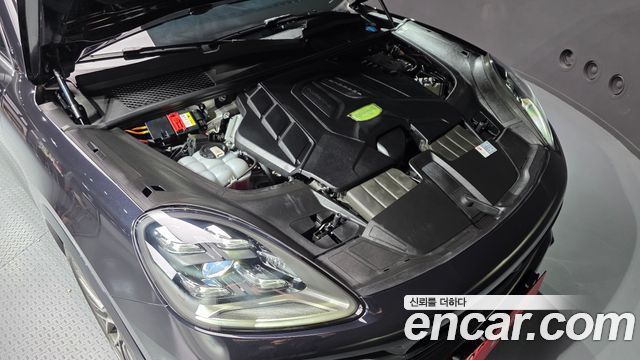 Porsche Cayenne 2020 — photo 6