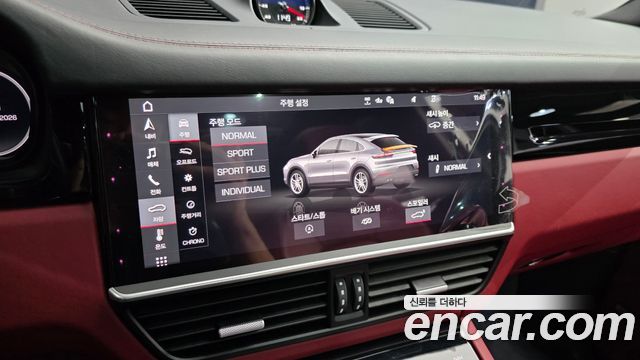 Porsche Cayenne 2020 — photo 22