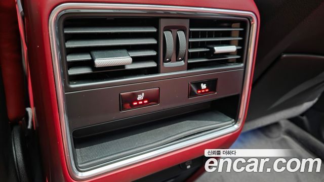Porsche Cayenne 2020 — photo 24