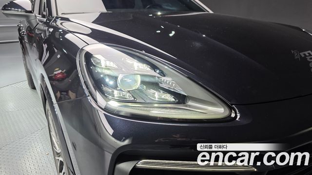 Porsche Cayenne 2020 — photo 8