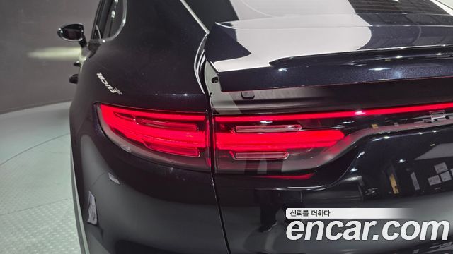 Porsche Cayenne 2020 — photo 9
