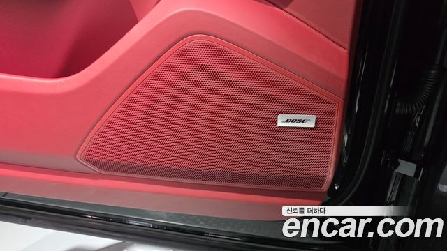 Porsche Cayenne 2020 — photo 32