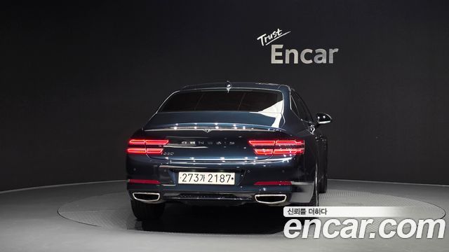 Genesis G80 2022 — photo 4