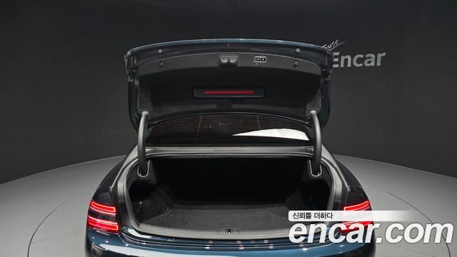 Genesis G80 2022 — photo 26