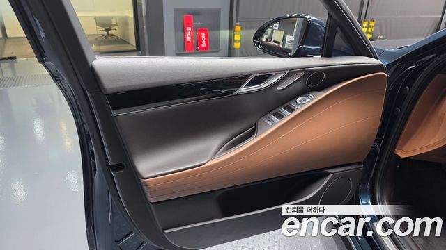 Genesis G80 2022 — photo 14