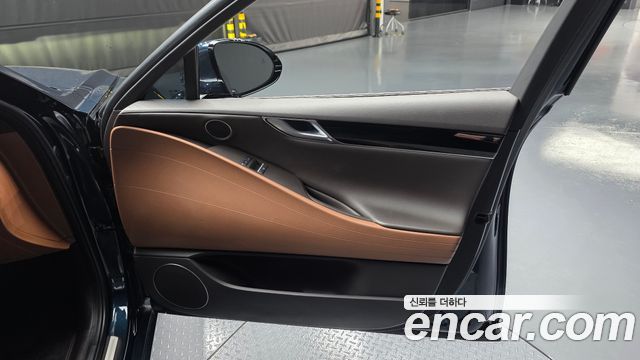 Genesis G80 2022 — photo 15