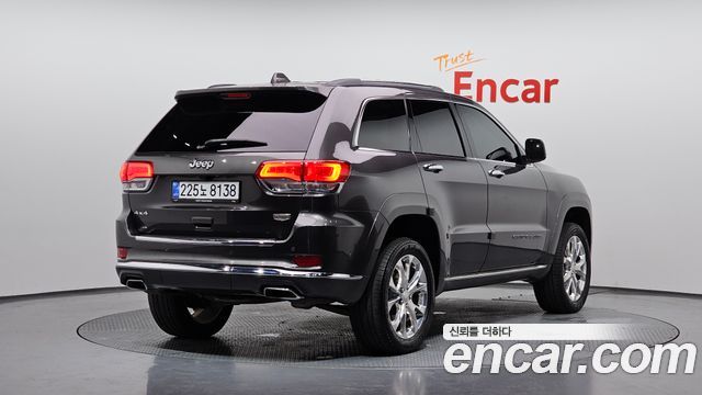 Jeep Cherokee 2020 — photo 2