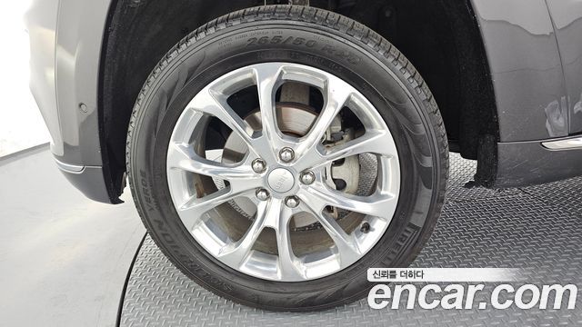 Jeep Cherokee 2020 — photo 5