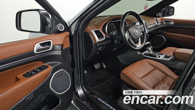 Jeep Cherokee 2020 — photo 13