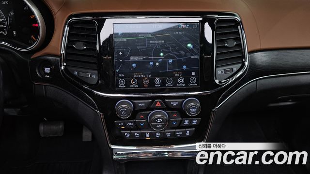 Jeep Cherokee 2020 — photo 20