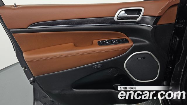 Jeep Cherokee 2020 — photo 14