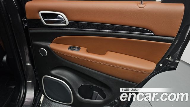 Jeep Cherokee 2020 — photo 15