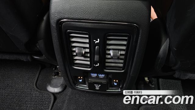 Jeep Cherokee 2020 — photo 31