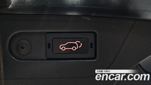 KG Mobility Rexton 2019 — photo 24