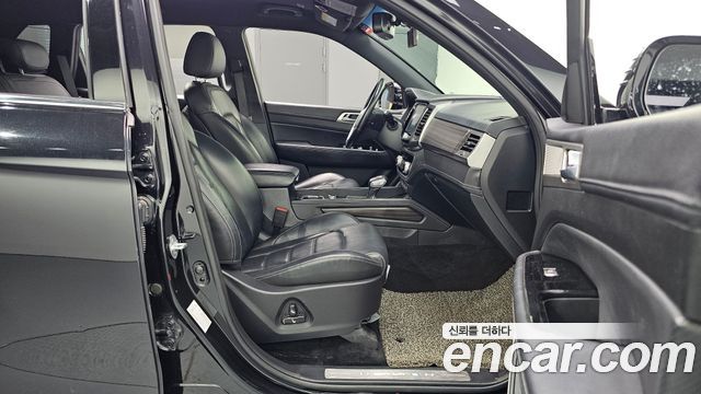 KG Mobility Rexton 2019 — photo 16