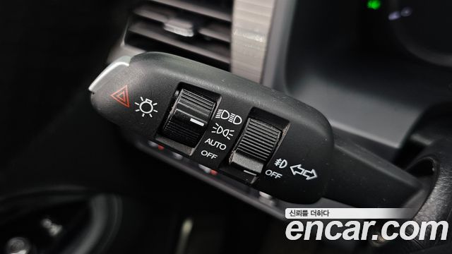 KG Mobility Rexton 2019 — photo 30