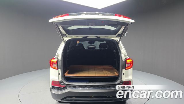 KG Mobility Rexton 2018 — photo 26