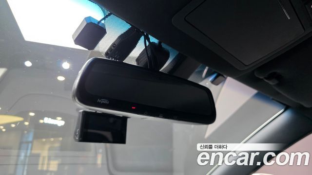 KG Mobility Rexton 2018 — photo 28