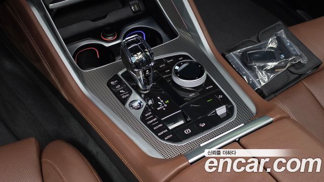 BMW X6 2021 — photo 12