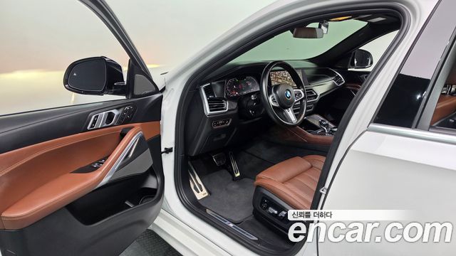 BMW X6 2021 — photo 13