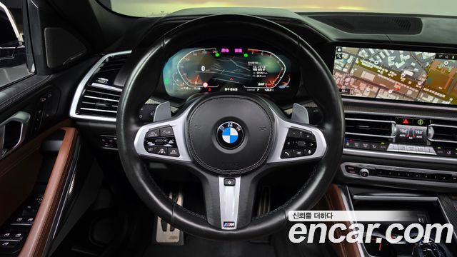 BMW X6 2021 — photo 18