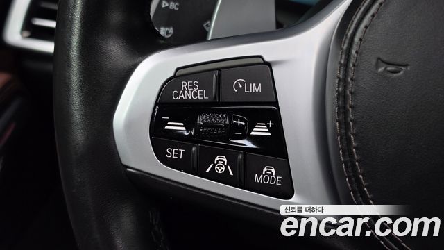 BMW X6 2021 — photo 19