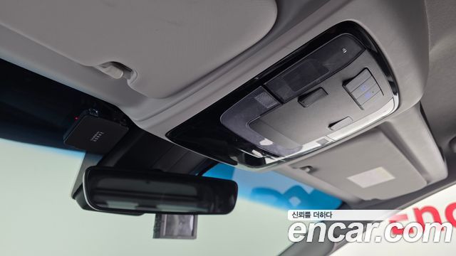 Hyundai Staria 2022 — photo 17