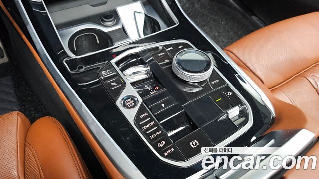 BMW X7 2024 — photo 12