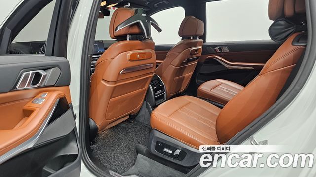 BMW X7 2024 — photo 18