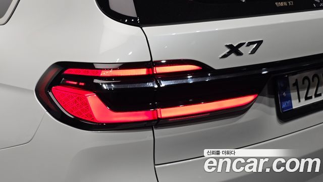 BMW X7 2024 — photo 9