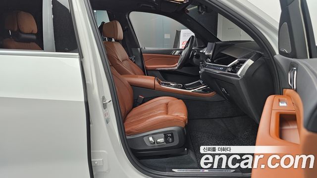 BMW X7 2024 — photo 16