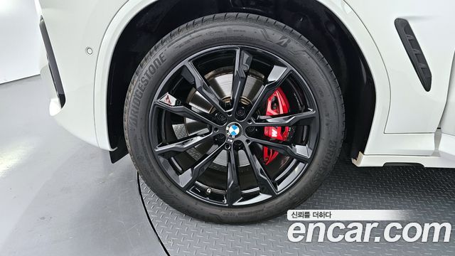 BMW X4 2025 — photo 5