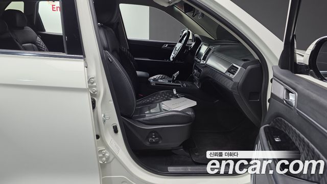 KG Mobility Rexton 2021 — photo 16