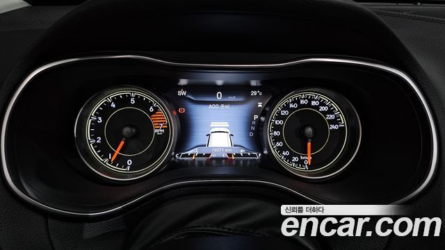 Jeep Cherokee 2021 — photo 11