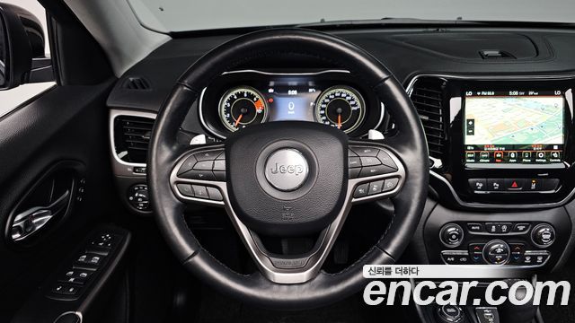 Jeep Cherokee 2021 — photo 19